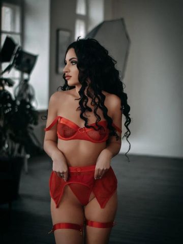 Кристина Ваниль Рубежное